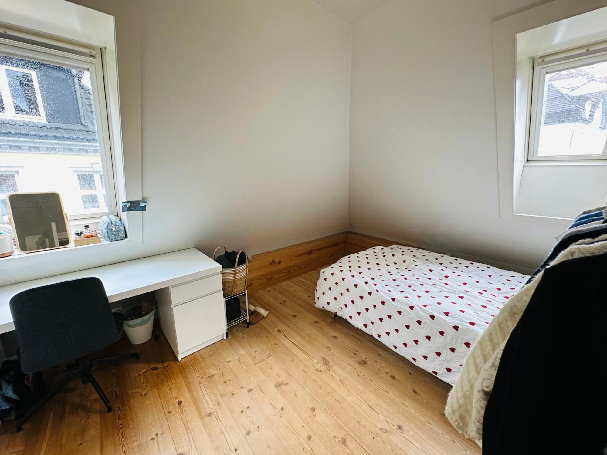Apartament Sjarmerende Bolig Like Ved Togstasjonen Bergen Zewnętrze zdjęcie