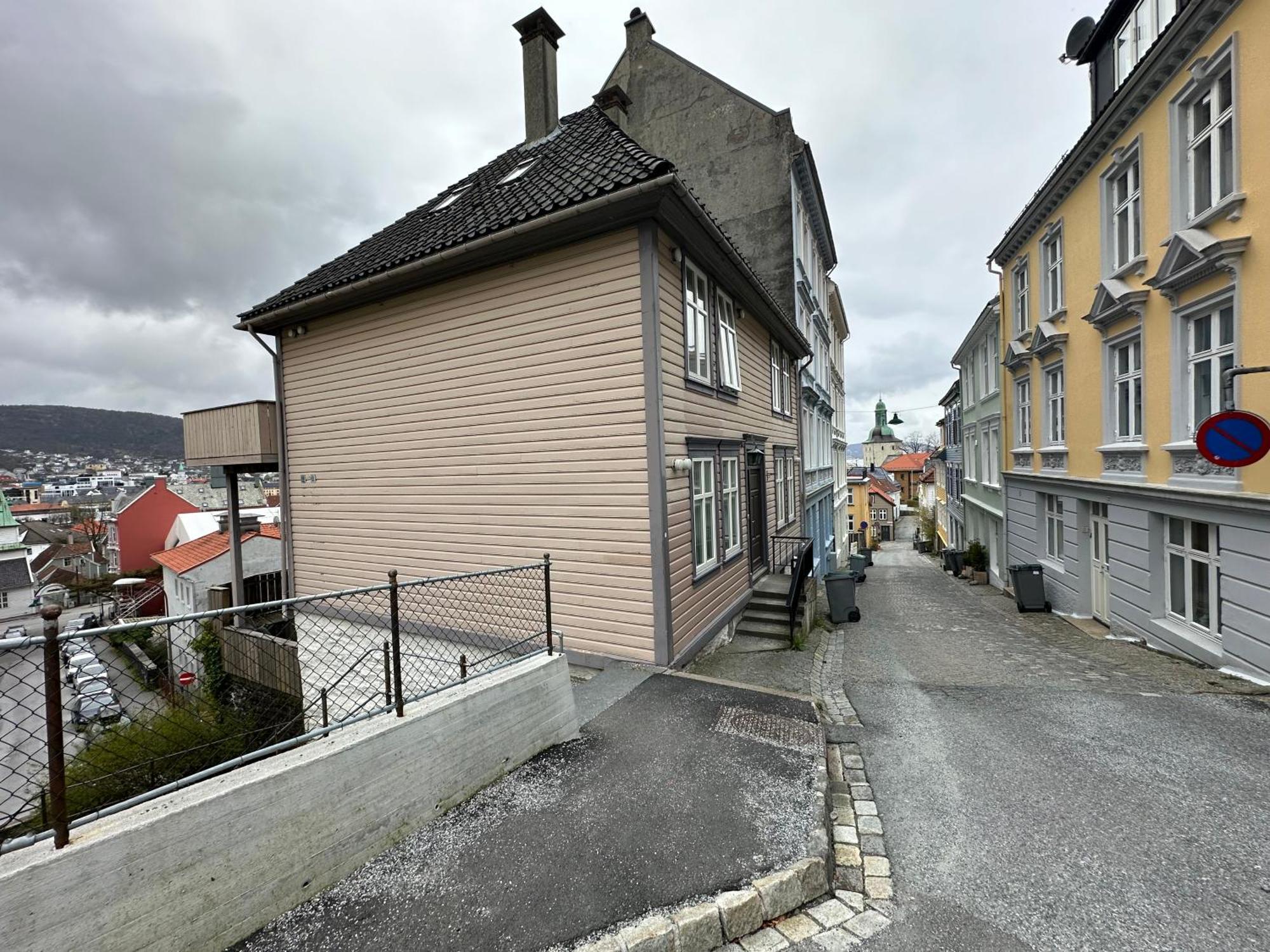 Apartament Sjarmerende Bolig Like Ved Togstasjonen Bergen Zewnętrze zdjęcie